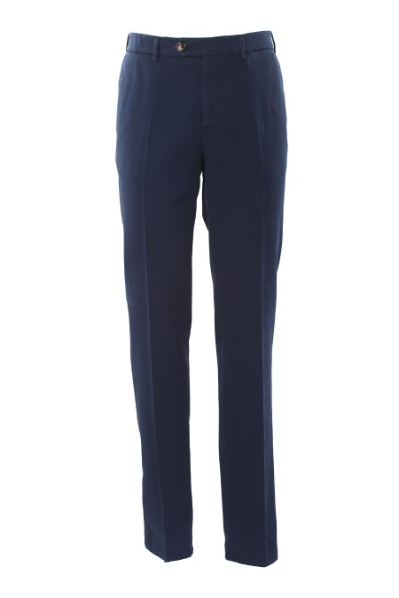 Shop BRUNELLO CUCINELLI  Trousers: Brunello Cucinelli Italian fit trousers in garment-dyed twisted cotton gabardine.
Zip closure with button and counter buttons.
"American" front pockets.
Back welt pockets with button.
Italian fit: the fit is slim and balanced, with a regular pelvis and waist.
Composition: 100% Cotton.
Made in Italy.. M252DI1770-C6326